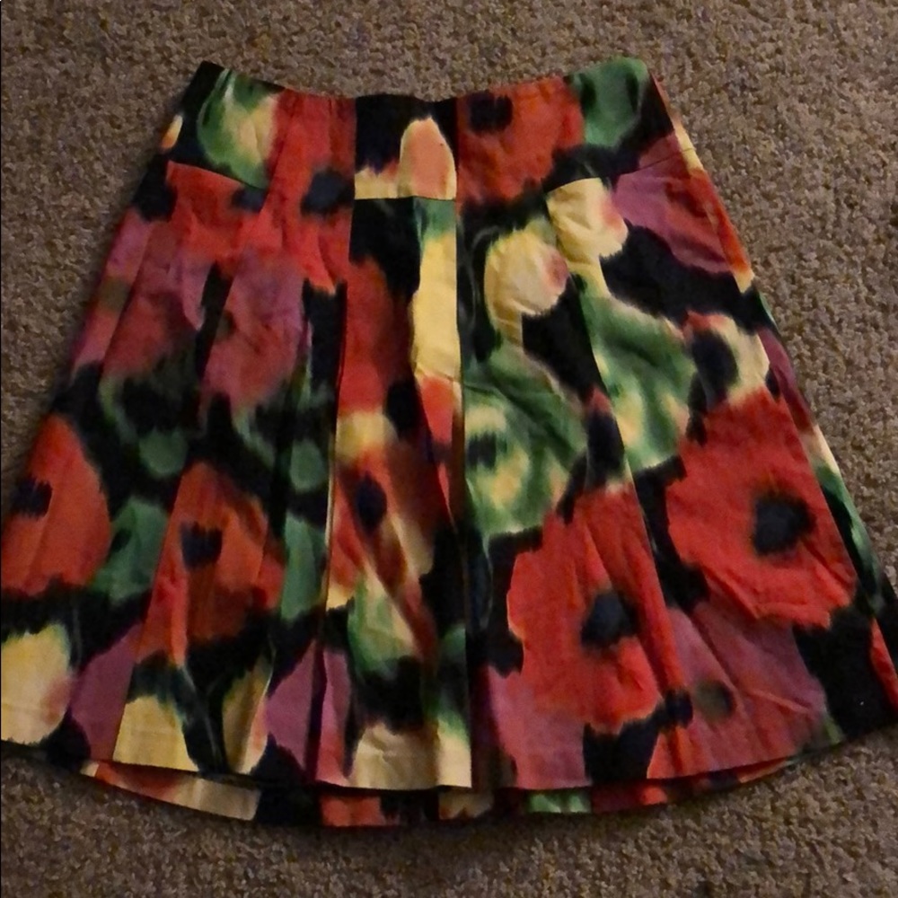 Pleated skirt